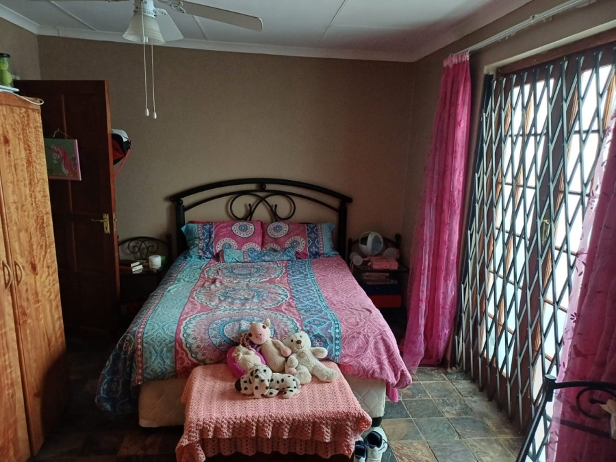 3 Bedroom Property for Sale in Trompsburg Free State